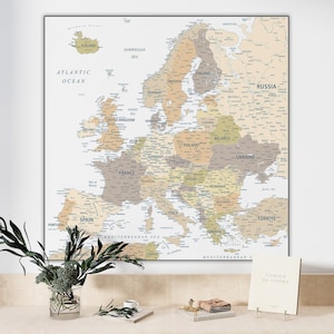 Hoch detaillierte Landkarte Europa - Sofortiger Download Pastell Naturtöne Europa Karte, perfekte digitale Europa Karte für Poster, Tapeten, Drucke