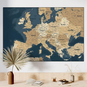 Hoch detaillierte Landkarte von Europa - Instant Download Navy Blau Beige Europa Karte Poster |  Druckbare Europa Karte für Poster, Wallpapers, Prints