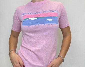 M - Vintage Mackinac Island Pink T Shirt