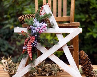 Handcrafted Wooden Star Christmas Wreath | Frosted Pine, Red Berries, Pine Cones, and Gingham Ribbon | Holiday Porch Decor (20"x20")