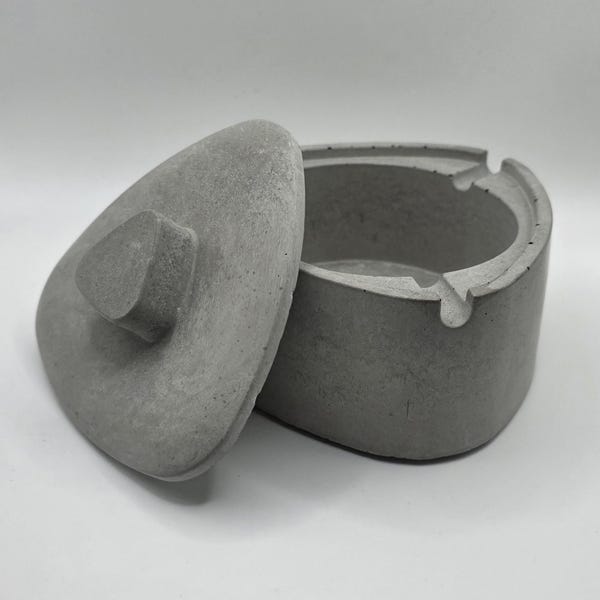Stormproof ashtray with lid, concrete, outdoor, for indoor and outdoor use, decorative