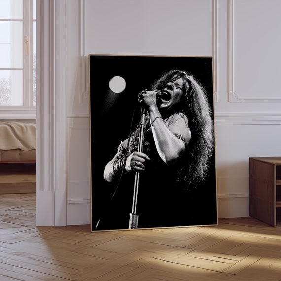 Janis Joplin Singing Wall Art, Janis Joplin Poster, Black and