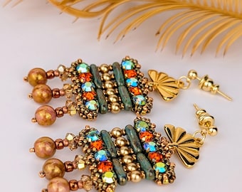 Boucles d'oreilles perlées Art déco « Deco Bazaar » : pendentifs vintage en cristal coloré et verre tchèque • Bijoux tendance