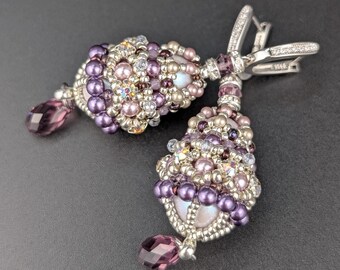 Boucles d'oreilles pendantes lustre en perles de style Fabergé - Violet, lavande, rose, bijoux vintage en cristal argenté