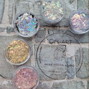 Holographic Polyester Glitter Set – Cosmetic Loose Flakes for Resin, Nail Art, Crafts, DIY Projects, Shimmering Art Supplies