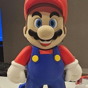 3D Printed 24&quot; JUMBO Super Mario!!!