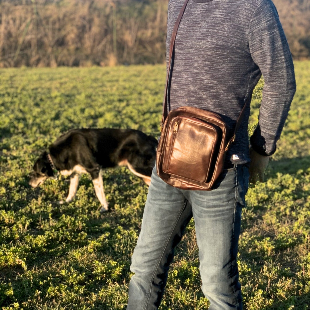 Radiation Pattern Print Leather Tote Bag