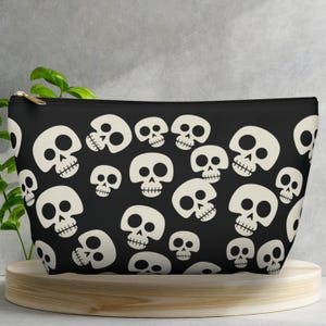 Cute Skulls Accessory Pouch, Halloween Skulls Toiletry bag, Goth Punk Travel Purse, Skull Make up Bag, alternative zip pouch, Goth Girl Gift