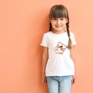 Kinder T-Shirt, Reisende Kinder Sweatshirt, Reise Kinder Geschenk, Urlaub Sweatshirt, Familien Reise Liebhaber, Fernweh T-Shirt, Postkarte Shirt