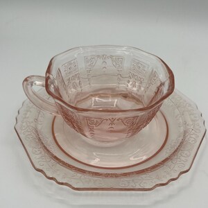 Vintage U.S. Glass “Octagon” Pink Depression Glass Teacup & Saucer Set of 2 (c. 1927–1930s) image 4