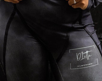 Duas peças cinza (leggings)