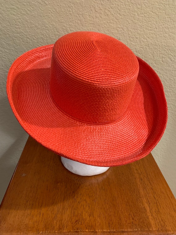 Vintage Ladies Red Straw Wide Brimmed Hat - image 3