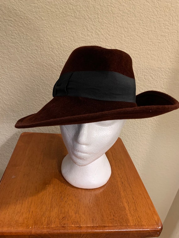 Women's Eric Javits Vintage Brown Velvet Fedora Ha