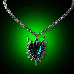 Thorn heart necklace. Goth chain necklace with red green black heart pendant. Gothic silver necklace gift. Necklace for alternative fashion