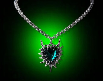 服/ファッション ALCHEMY GOTHIC: Diamond Heart Necklace 4611824336625504528.jpeg