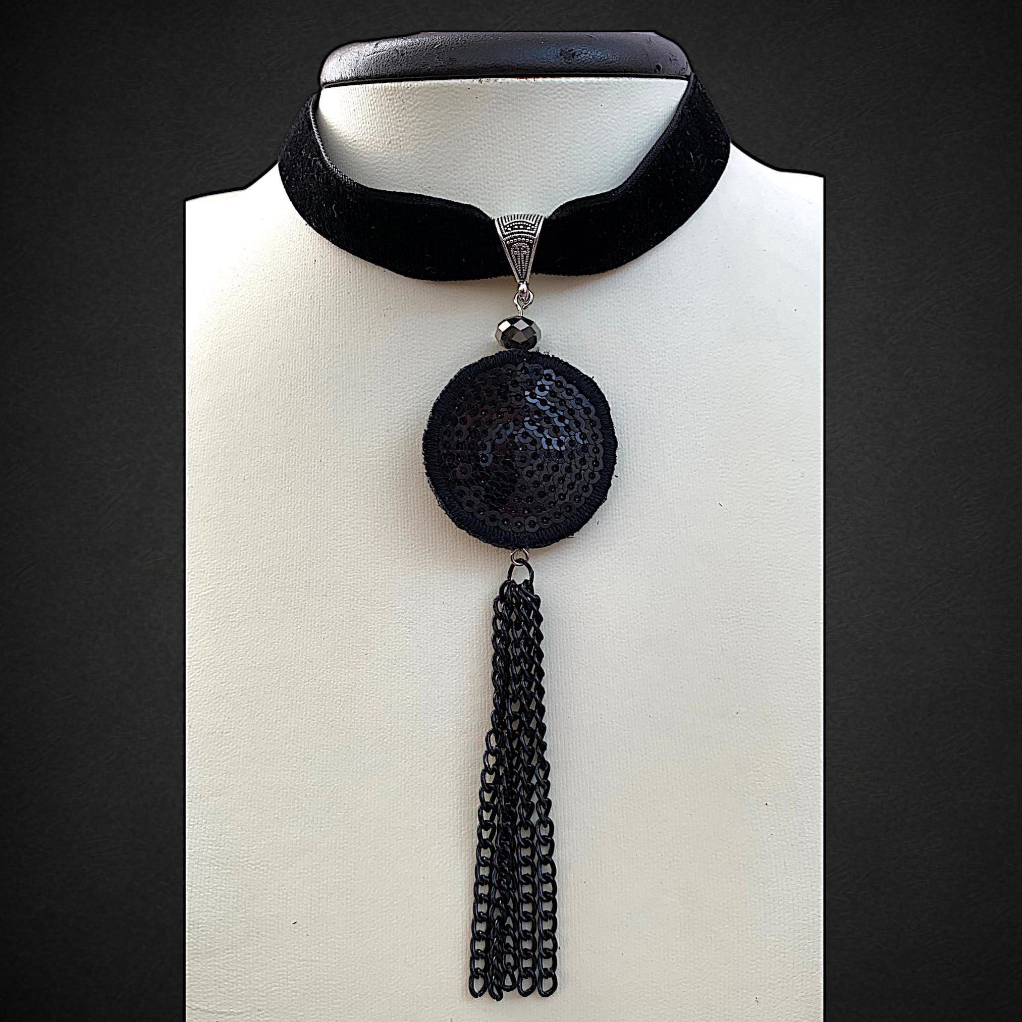 Collana Gotica Con Fiocco In Nastro Di Velluto E Raso Nero: Girocollo Con Papillon E Campana Argento, Gioiello Vintage Boho Per Donna, Regalo Originale Fatto A Mano - 3