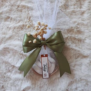 favor, place card, confetti bag