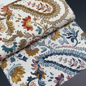 Floral Paisley Curtain Fabric Sample – Cotton Blend, Botanical Vintage Print, Classic Decorative Swatch for Roman Shades
