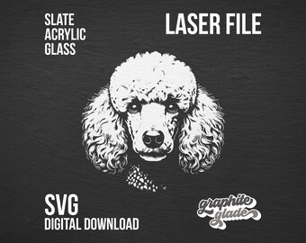 Könnte beinhalten: Schwarzweiß-Digitalillustration eines Pudelkopfes mit einem dekorativen Halsband. Das Bild ist mit "LASER FILE", "SVG DIGITAL DOWNLOAD" und "graphite glade" beschriftet.
