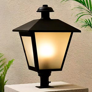Klassisk utomhuspelarlampa - Kolonial bondgårdsstil Vattentät pelarlykta Frostat glas Trädgård Uteplats Vintage stolparmatur