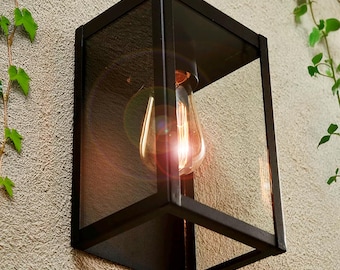 Minimalist outdoor wall lantern - Rustic style - Metal wall sconce for porch, garden, front door - LED lamp for exterior - Outside Lighting