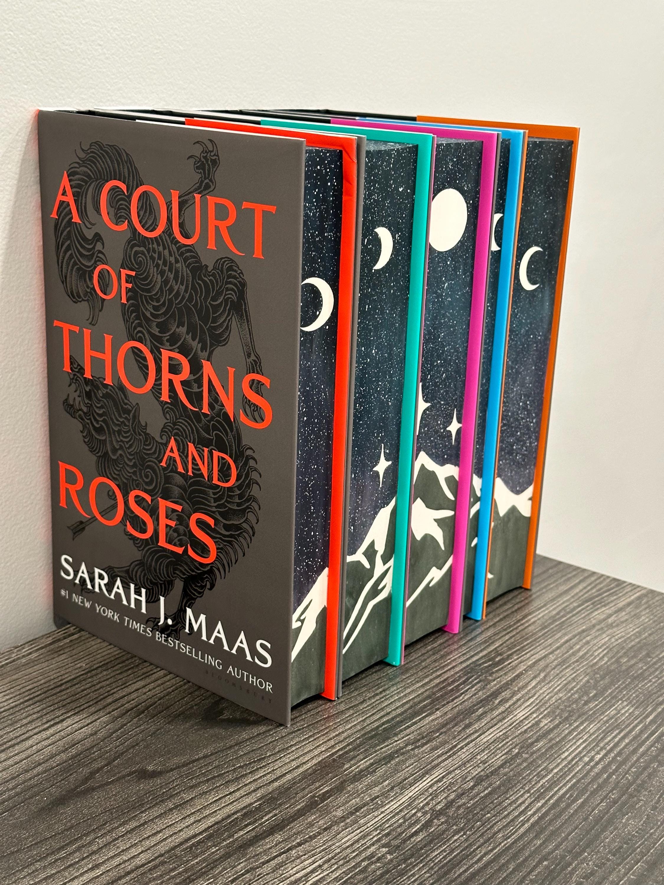 文学・小説 A Court of Thorns and Roses Box Set Amazon.com: A Court of Thorns and Roses Hardcover Box Set