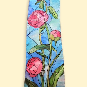 Langer Schal aus Maulbeerseide: Art Deco-Rosenblumen, Kopfwickel, handgerollte Kanten (45 x 145 cm)