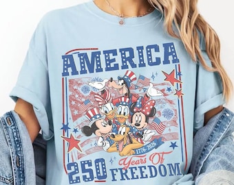USA 250th Anniversary Shirt, Disney Mickey & friends USA Flag Vintage T-Shirt Independence Day 4th of July Patriotic WDW Disneyland trip Tee