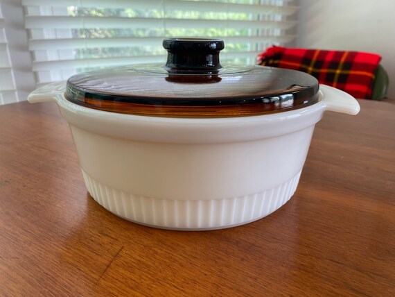 Vintage 1970s Fire King Casserole Dish: 2-QT Milk Glass With Amber