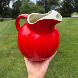 Vintage HALL China Company Chinese Red Ball Jug Pitcher 633 Made in USA