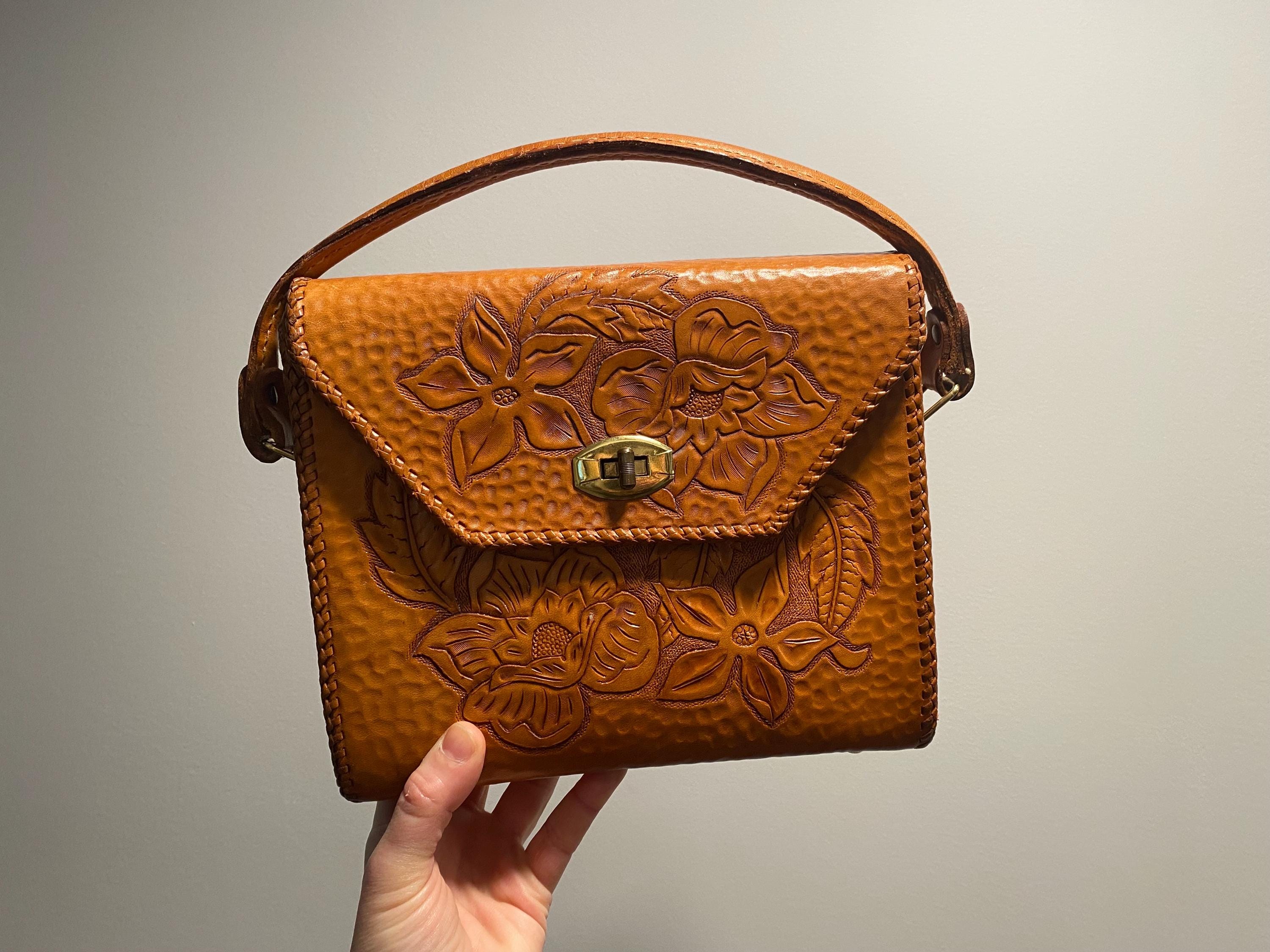70’s ヴィンテージ ハンドバッグ フラワー Medium Vintage 70's Hand Tooled Painted Brown Leather Flower