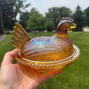 Vintage 1970s Indiana Iridescent Gold Carnival Glass Hen on Nest