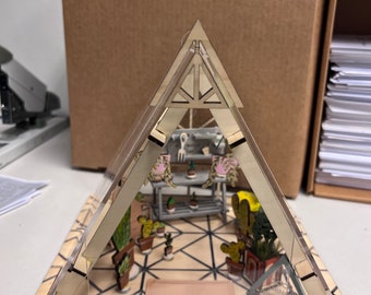 Miniture Green House