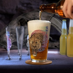 Smilodon Pint Glass - Paleowave