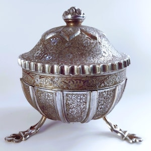 Vintage Fred Zimbalist Hand-Etched Silver Plated Music Box - Thorens Movement