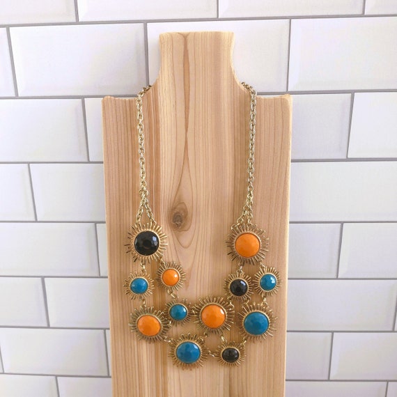 Vintage Gold-Tone Bib Necklace: Multicolor Acryli… - image 2