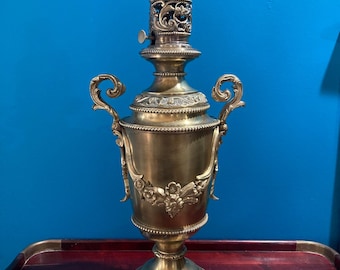Antieke Victoriaanse bronzen olielamp jaren 1900 – sierlijke salonverlichting – Franse antiek – verzamelstuk
