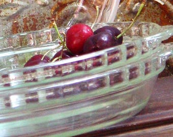 2 Pyrex Glass Pie Plates Deep Dish For Baking Apple Pies Just Like Grandma's