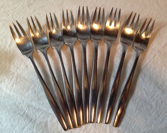 9 Dansk Salad Dessert Forks Variation V Pattern Stainless Satin Discontinued