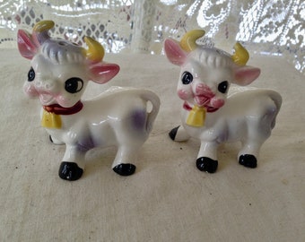 Elsie Purple Cow Anthropomorphic Baby Cows Salt n Pepper Shaker Set Vintage Country Kitchen