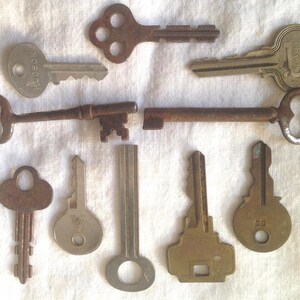 Lote de 10 llaves vintage de metal de Mad Mike para tus proyectos de arte y joyería K15