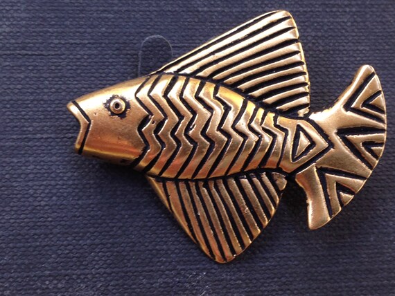 Gold Plated Laurel Burch Artifacts Brooch Fish Snake Man 1980s Vintage Jewelry
