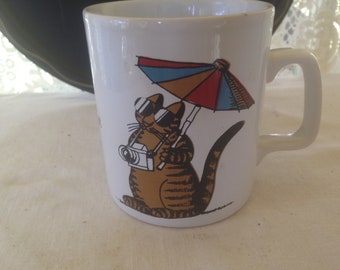 Kliban Cat Mug Tourist Cat Coffee Cup Made In England 1980s Classic Kitchenware Summer Vacation