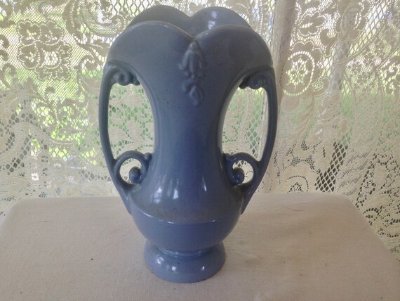 Vintage Mid-Century Abingdon French Blue Double Vase Vintage Mid-Century Abingdon French Blue Double Vase