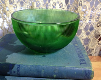 Vintage Federal Glass Emerald Green Bowl Planter