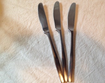 3 Dansk Butter Knives Variation V Pattern Vintage Stainless Satin Discontinued