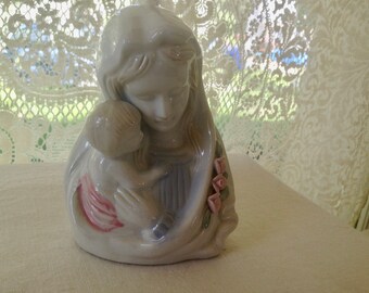 Madonna Virgin Mary Baby Jesus Bust Blue & White BVM Mother and Child