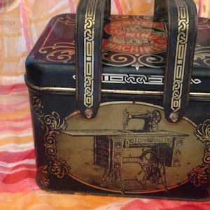 Singer Tins - Etsy