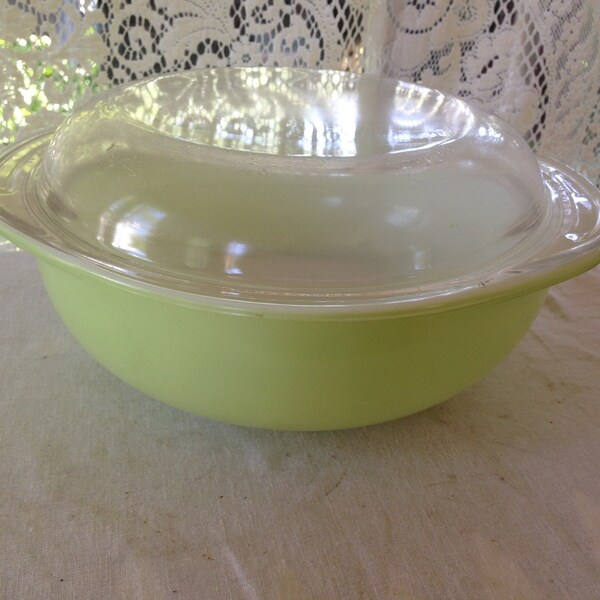 Pyrex Lime Green Covered Bowl 2 Quart Size Early 1960s Number 024 Bakeware 1971