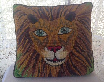 Needlepoint Lion Head  Pillow Vintage 1970s Home Decor 13 x 13